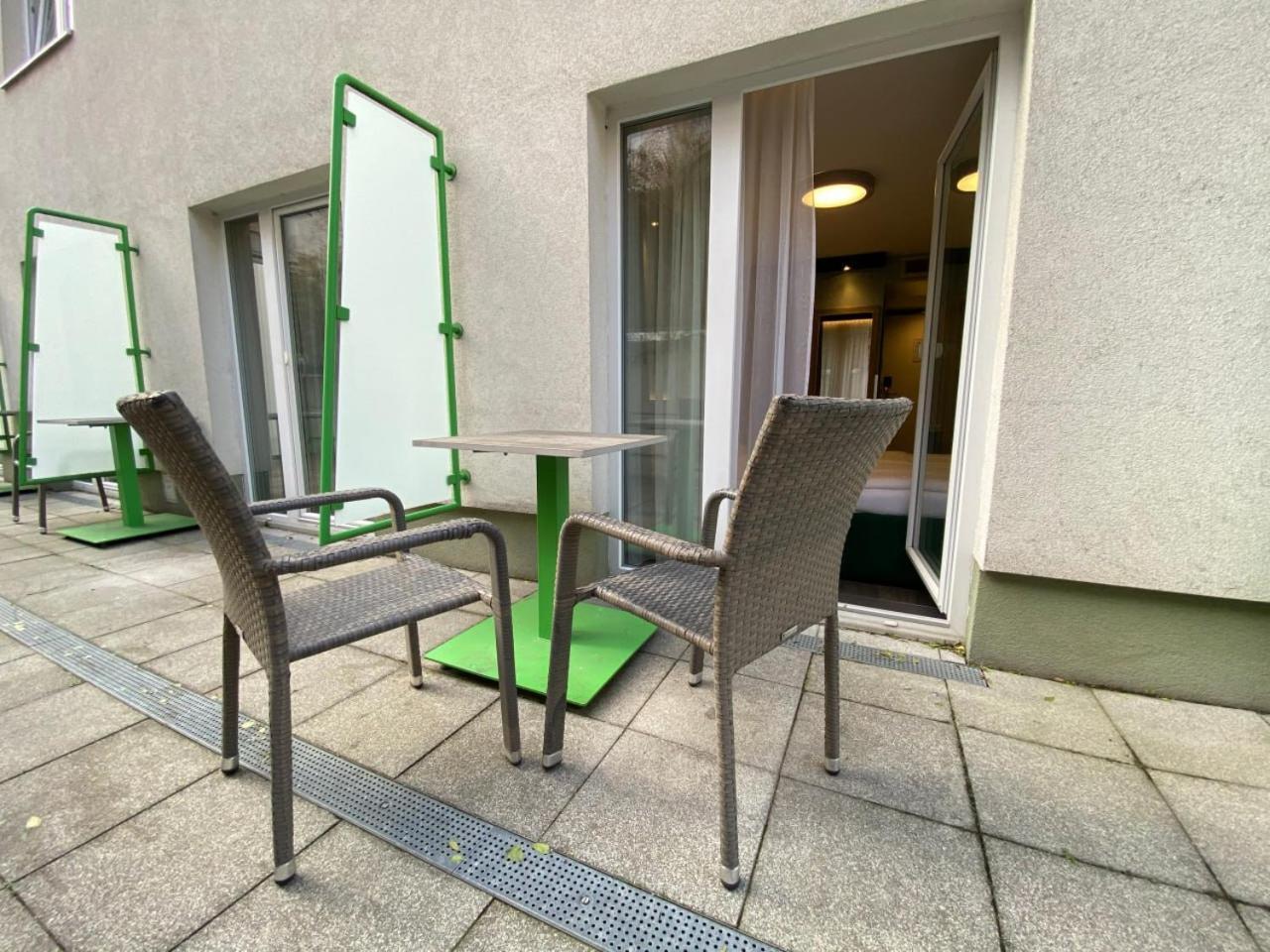 Design & Budget Hotel Wien Schoenbrunn Екстер'єр фото