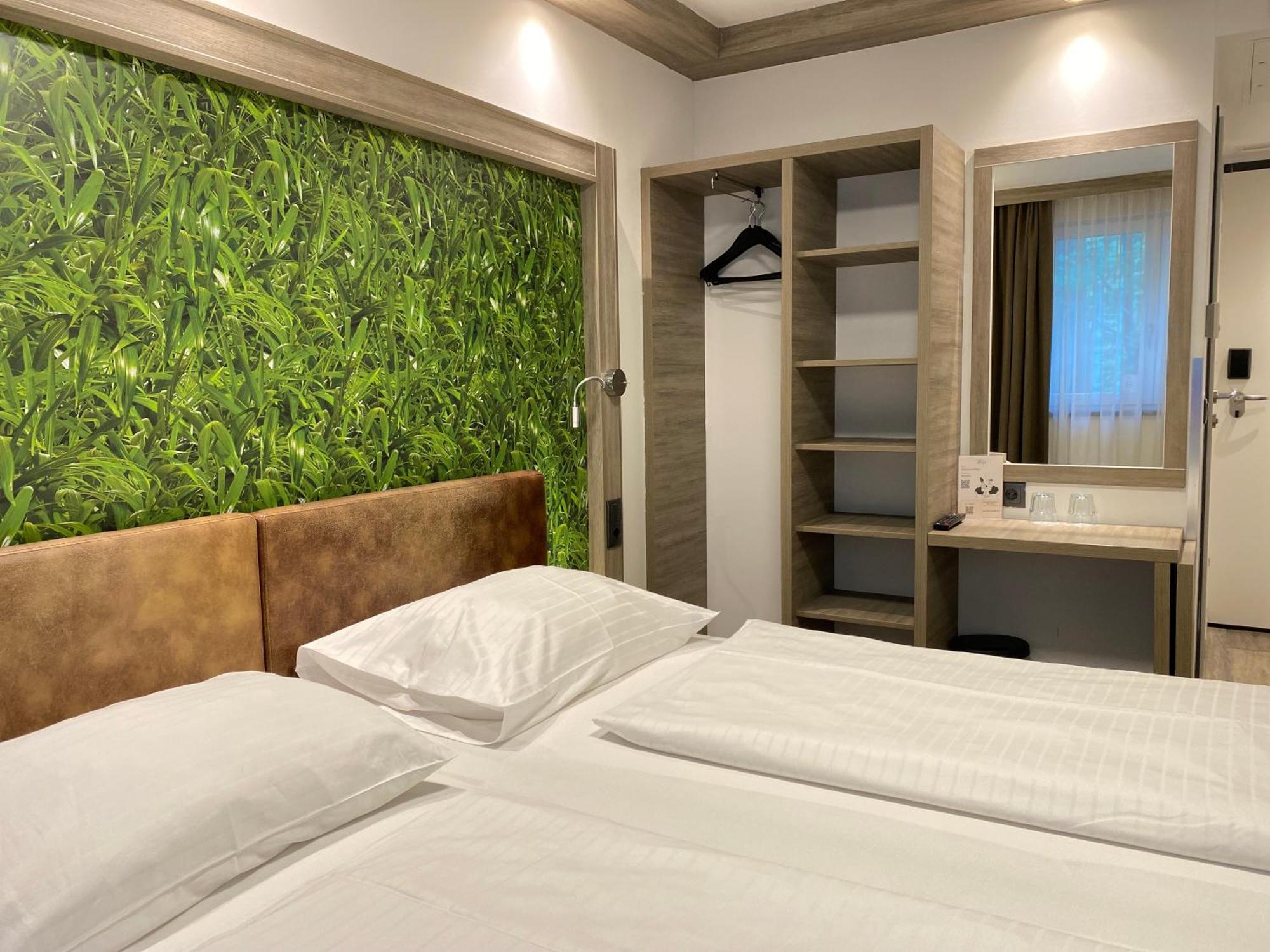 Design & Budget Hotel Wien Schoenbrunn Екстер'єр фото