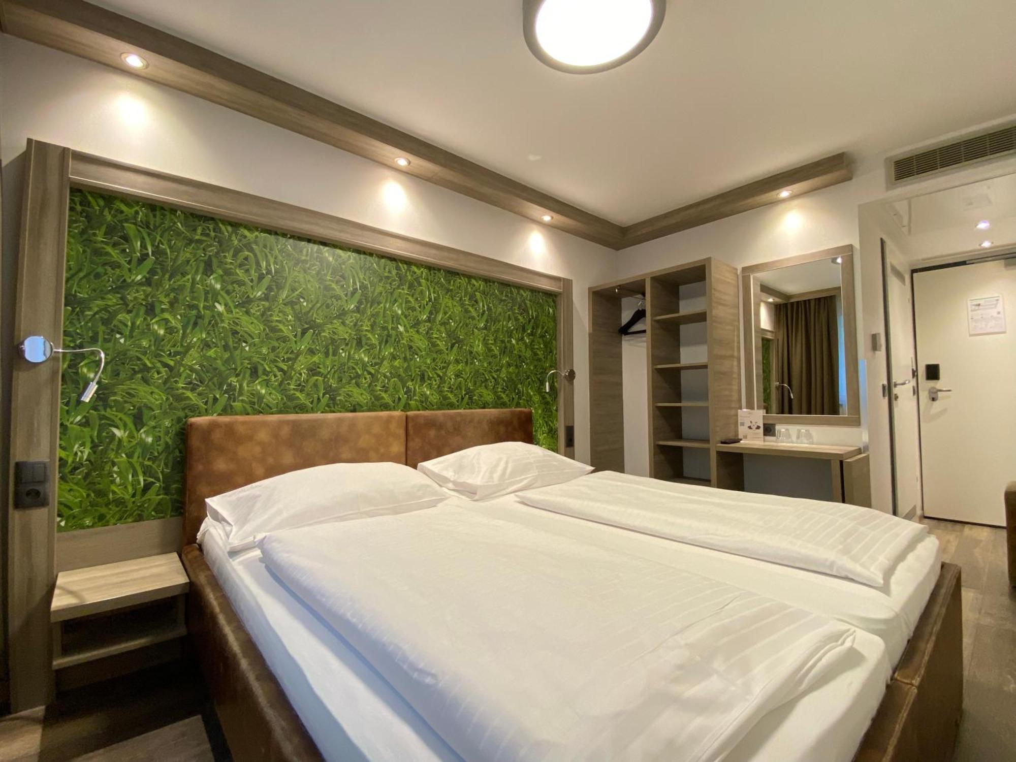 Design & Budget Hotel Wien Schoenbrunn Екстер'єр фото