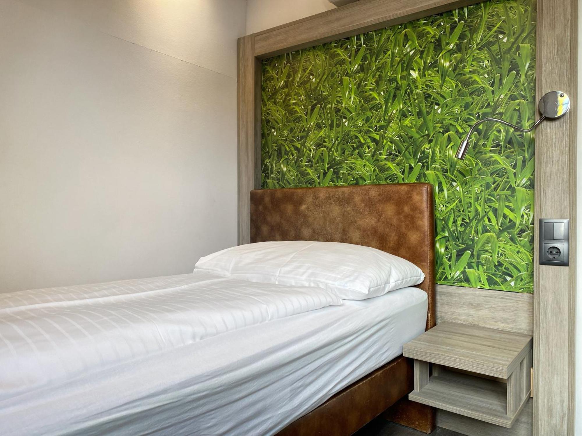 Design & Budget Hotel Wien Schoenbrunn Екстер'єр фото